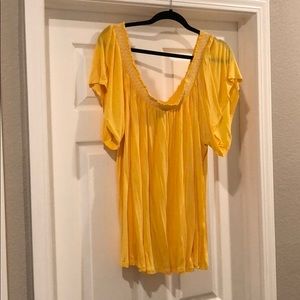 Off the shoulder yellow top. Worn once! Torrid